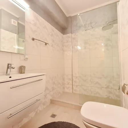 Ibo Sirius Mamaia Nord Apartments